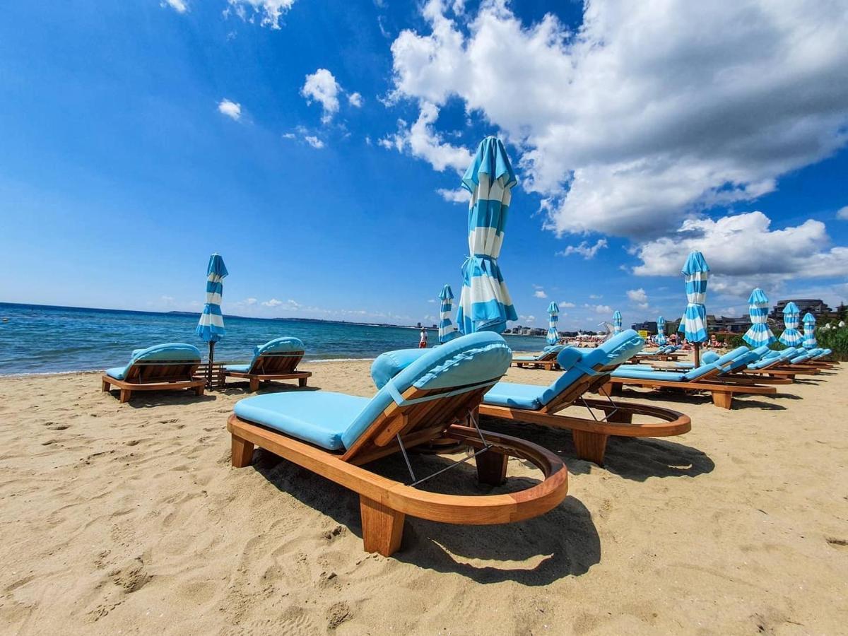 サニービーチ Vip Club Dolphin Coastアパートホテル エクステリア 写真